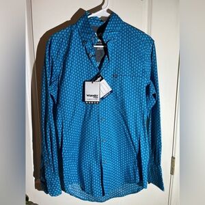 Blue wrangler Men’s button up plaid shirt 20x performance